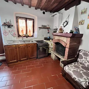 Casa vacanze La Casina Rosa Di Umberto E Barbara, Roccastrada